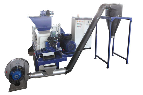 Máquina de secagem de plástico de alta eficiência e automática