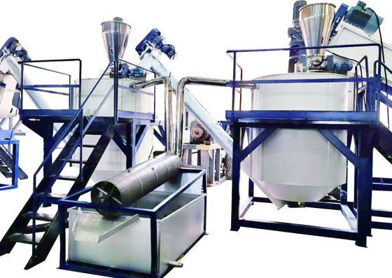 Linha de Lavagem de Flocos de Garrafa PET com Alta Temperatura e Agentes Químicos para Remoção de Resíduos Orgânicos